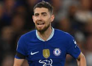 Jorginho asks for double the wages of Leo's contract