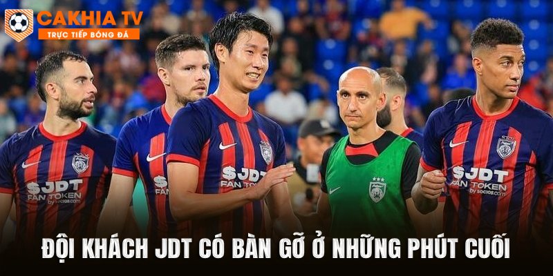 Đội khách JDT có bàn gỡ ở những phút cuối
